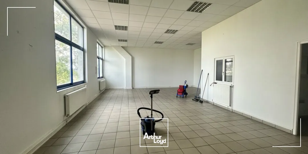 Locaux d'activité & Entrepôts - Location - CHALON SUR SAONE - 71100 - 300-900 - 7908931