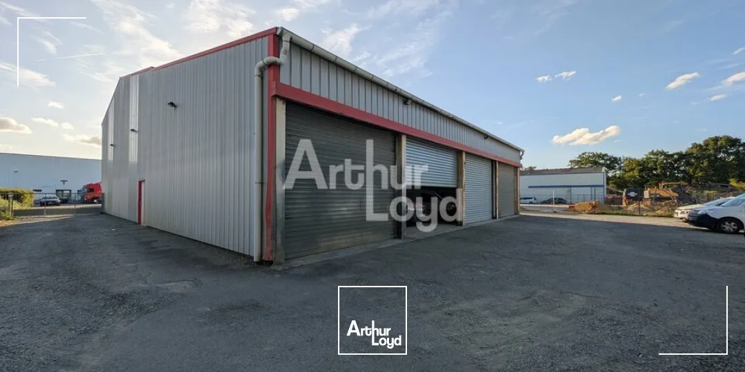 Locaux d'activité & Entrepôts - Vente - SAINT-JACQUES-DE-LA-LANDE - 35136 - 1090-1090 - 7908985