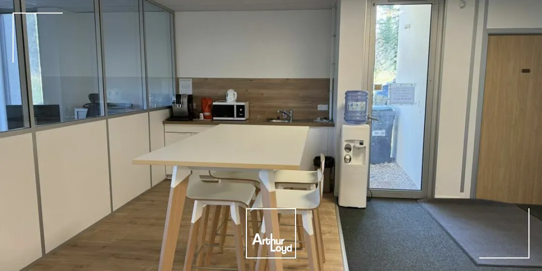 Bureaux - Location - TOURS - 37100 - 157.79-157.79 - 7909010