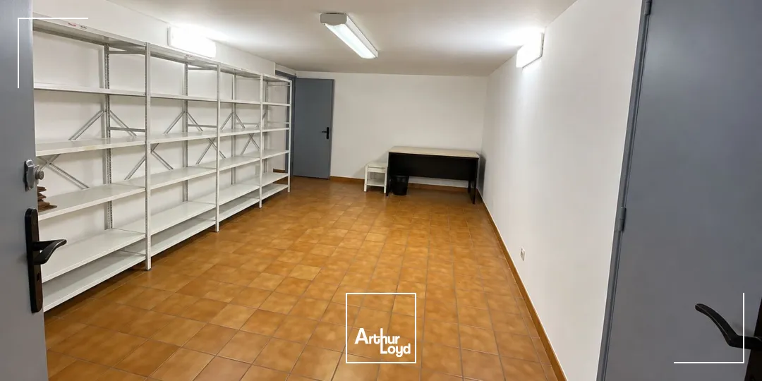 Bureaux - Location - LA FARE LES OLIVIERS - 13580 - 100-100 - 7909032