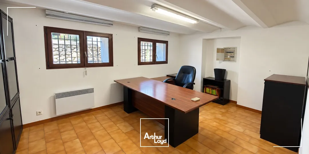 Bureaux - Location - LA FARE LES OLIVIERS - 13580 - 100-100 - 7909031