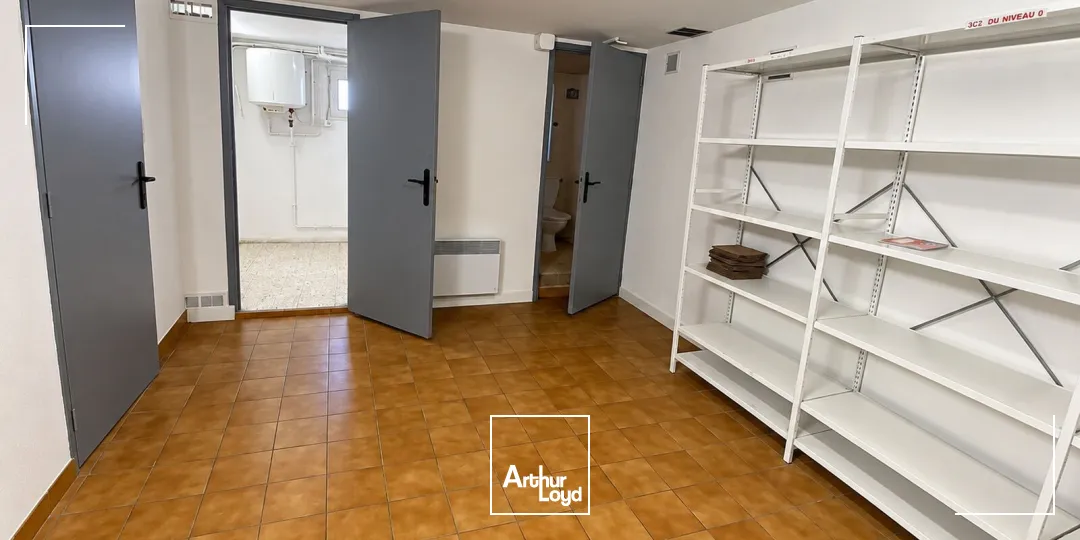 Bureaux - Location - LA FARE LES OLIVIERS - 13580 - 100-100 - 7909033