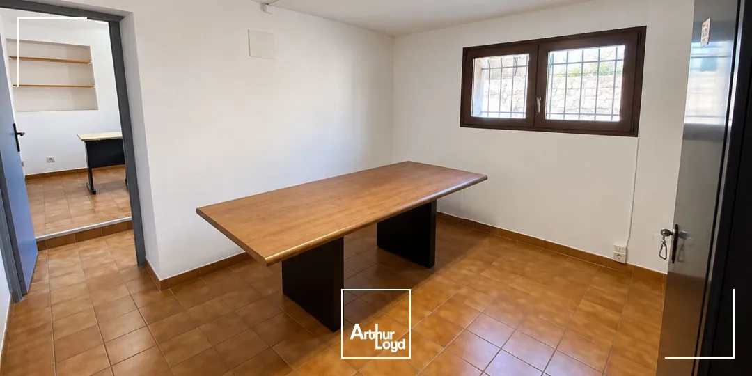 Bureaux - Location - LA FARE LES OLIVIERS - 13580 - 100-100 - 7909034