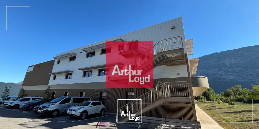 Bureaux - Location - SAINT EGREVE - 38120 - 11.84-49.72 - 7909303
