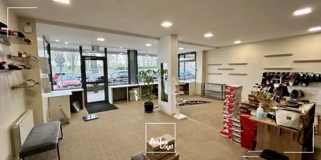 Locaux commerciaux - Location - LE GRAND QUEVILLY - 76120 - 102-102 - 7909357