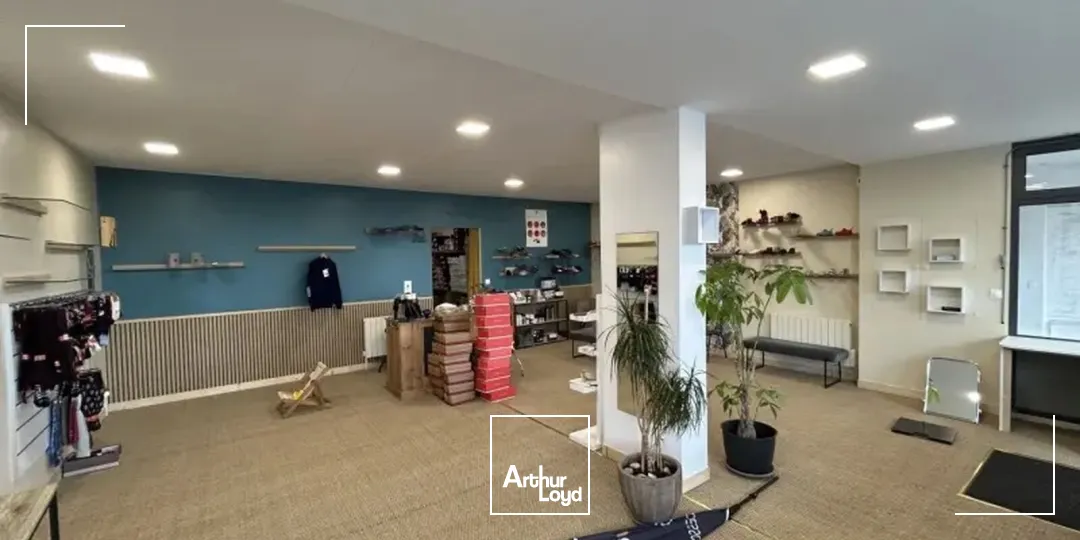 Locaux commerciaux - Location - LE GRAND QUEVILLY - 76120 - 102-102 - 7909359