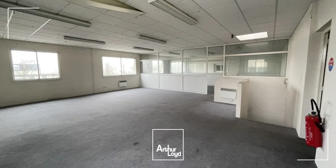 Locaux d'activité & Entrepôts - Location - EVREUX - 27000 - 1500-1500 - 7909410