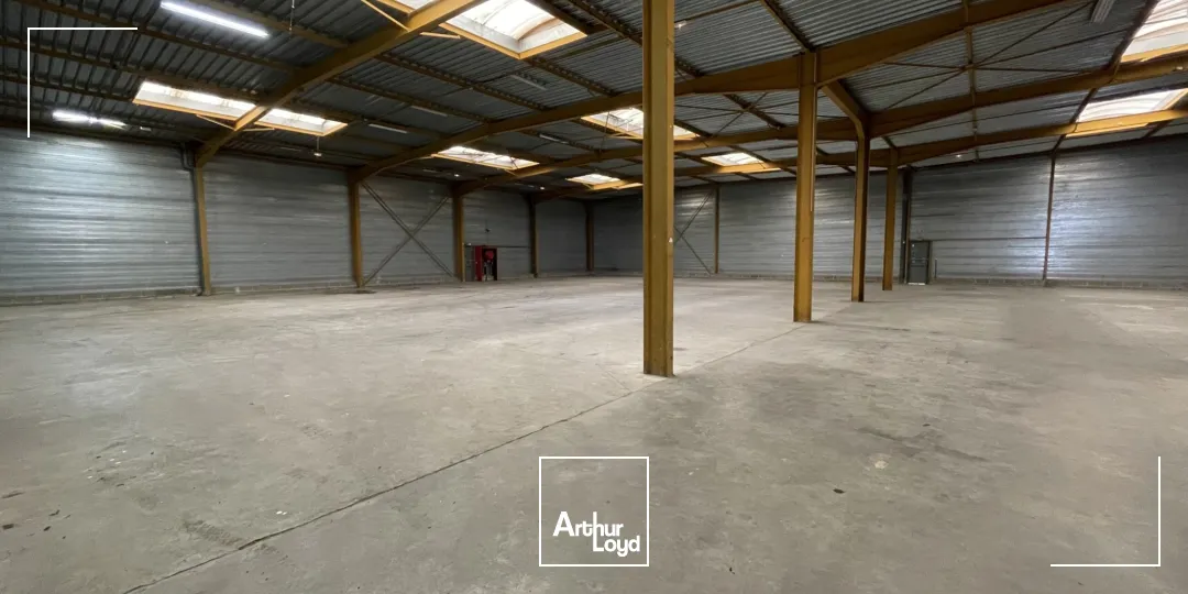 Locaux d'activité & Entrepôts - Location - EVREUX - 27000 - 1500-1500 - 7909408