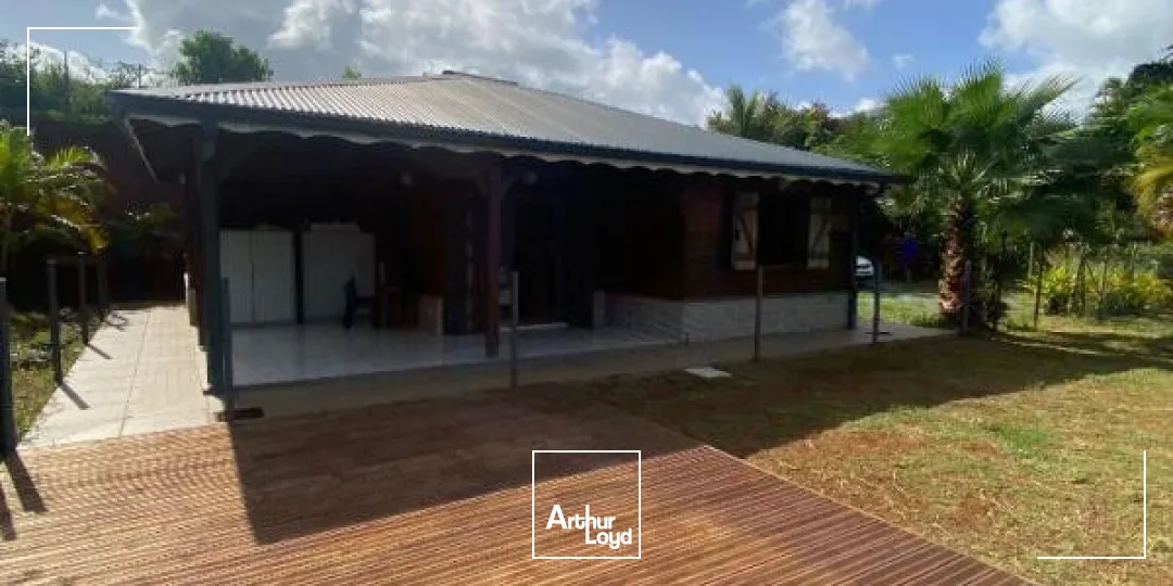 Locaux commerciaux - Location - La Trinite - 97220 - 80-80 - 7909834