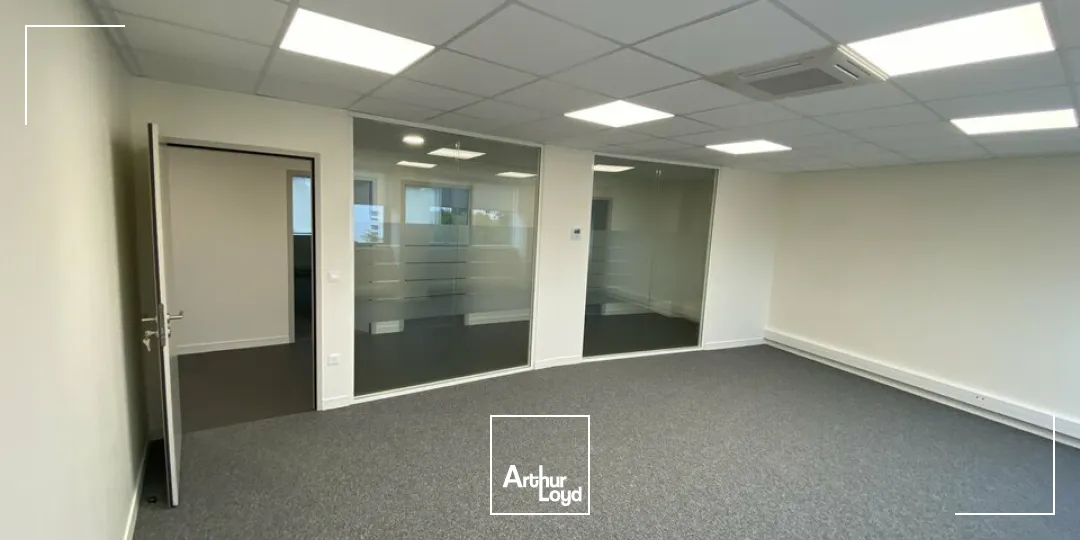 Bureaux - Vente - SAINT BENOIT - 86280 - 152.65-152.65 - 7909974