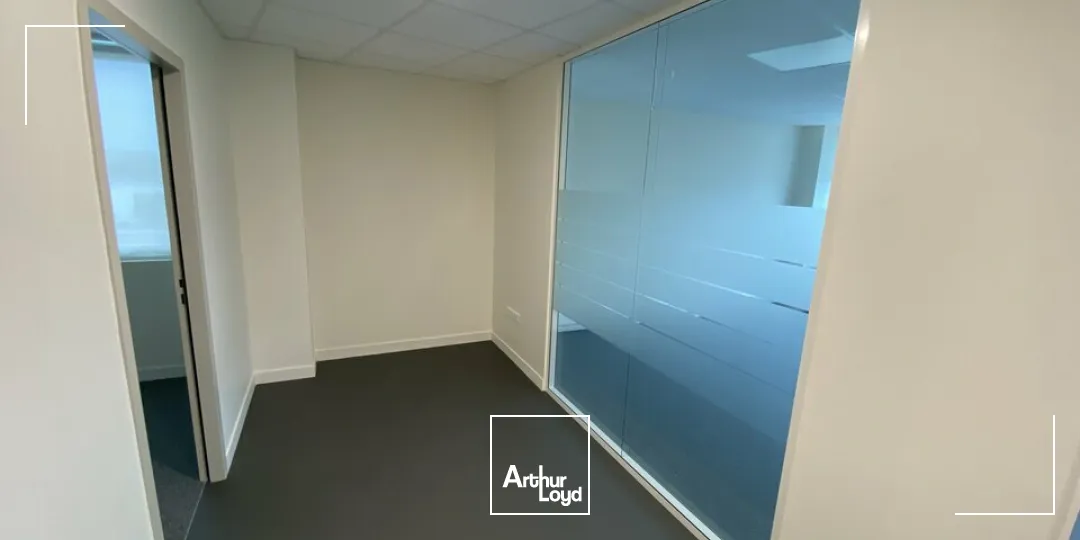 Bureaux - Vente - SAINT BENOIT - 86280 - 152.65-152.65 - 7909972