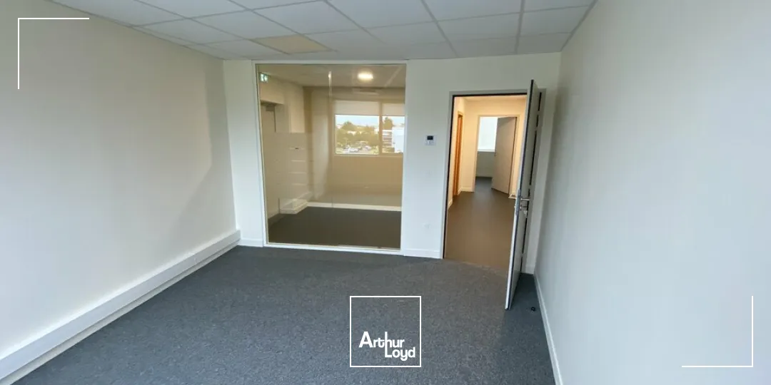 Bureaux - Vente - SAINT BENOIT - 86280 - 152.65-152.65 - 7909977