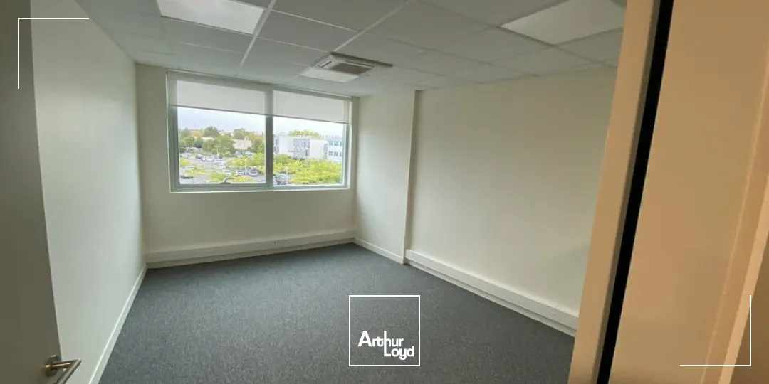 Bureaux - Vente - SAINT BENOIT - 86280 - 152.65-152.65 - 7909978