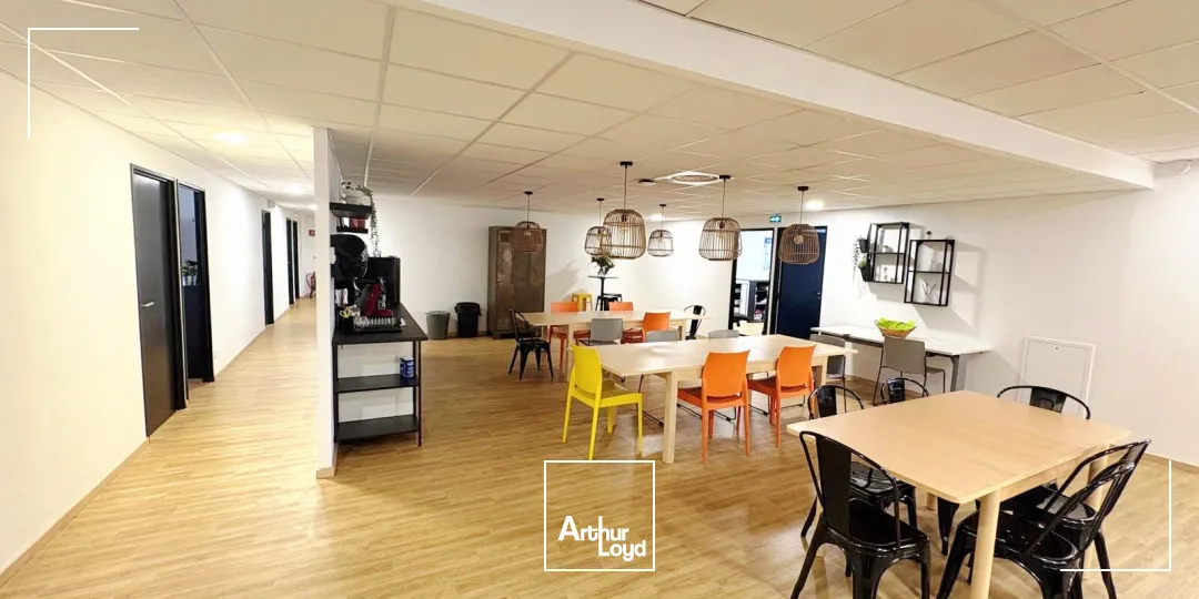 Bureaux - Location - MARSEILLE - 13008 - 334-334 - 7910378