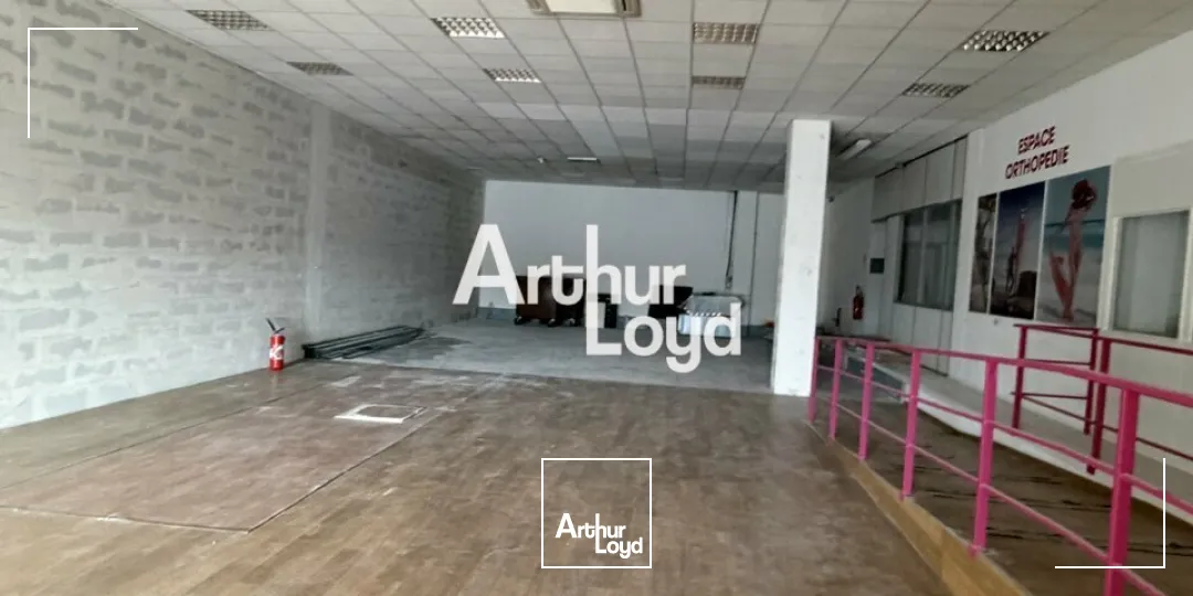 Locaux d'activité & Entrepôts - Location - VILLENEUVE LOUBET - 06270 - 500-500 - 7910723