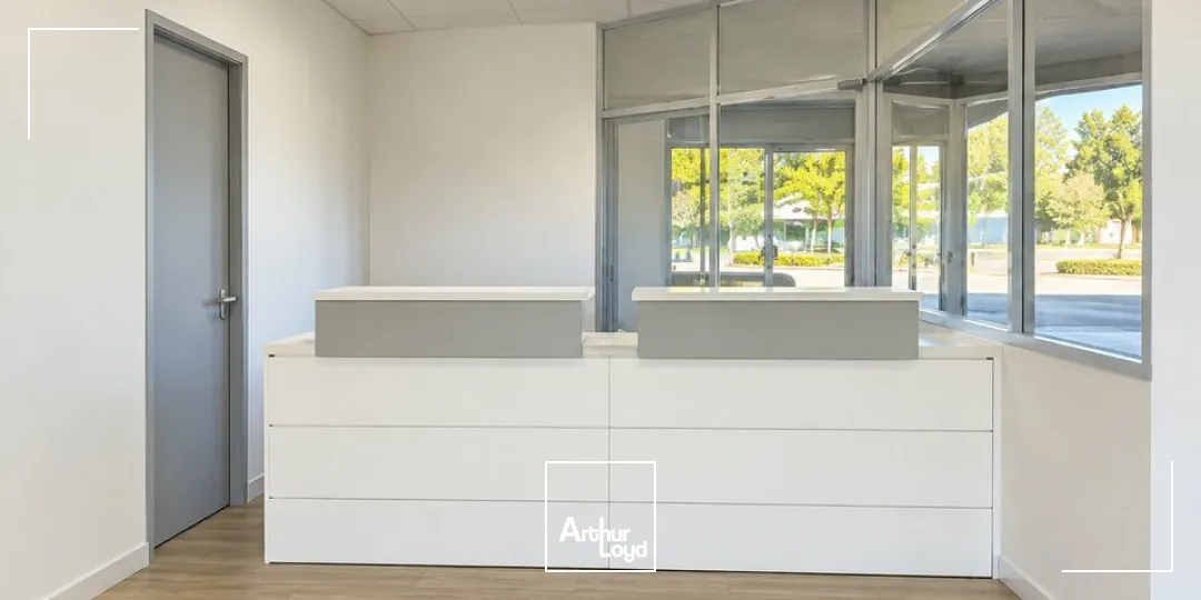 Locaux d'activité & Entrepôts - Location - VARETZ - 19240 - 850-850 - 7910795