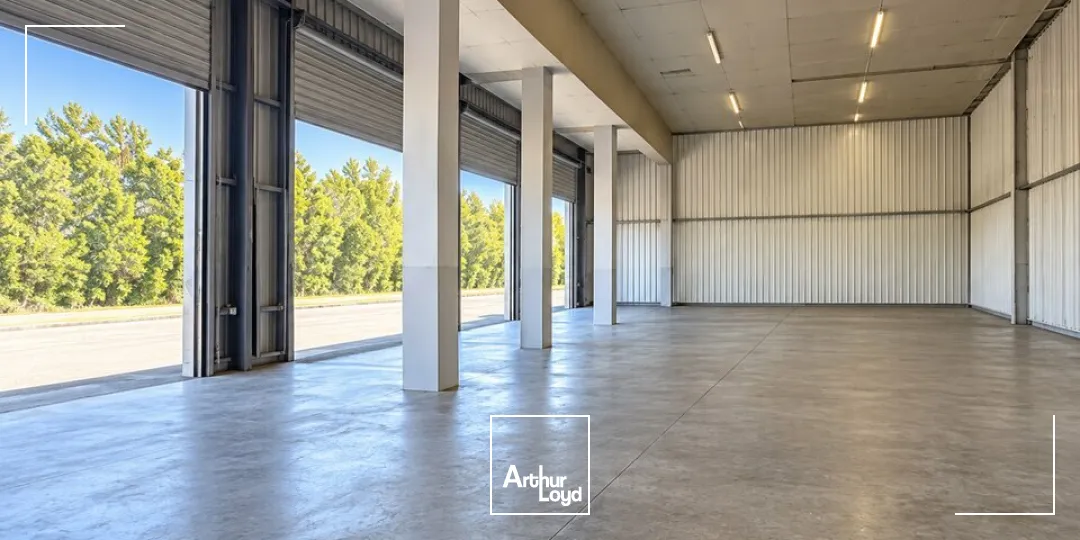 Locaux d'activité & Entrepôts - Location - VARETZ - 19240 - 850-850 - 7910798