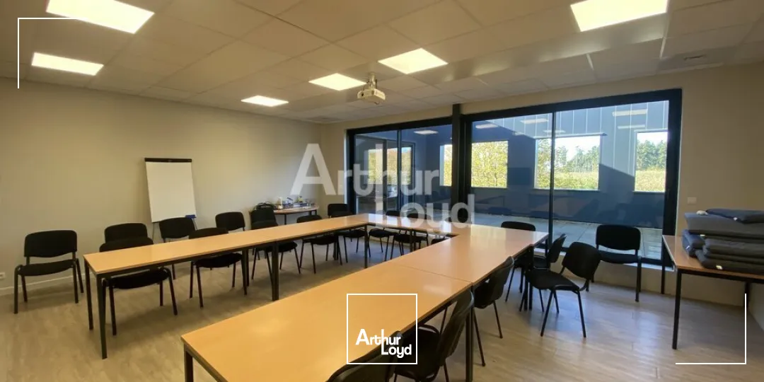 Locaux d'activité & Entrepôts - Location - CORPS NUDS - 35150 - 985-985 - 7910830