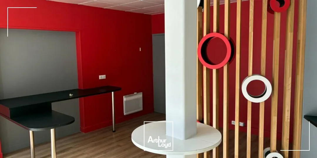 Locaux commerciaux - Location - LA ROCHE-SUR-YON - 85000 - 30-30 - 7910867