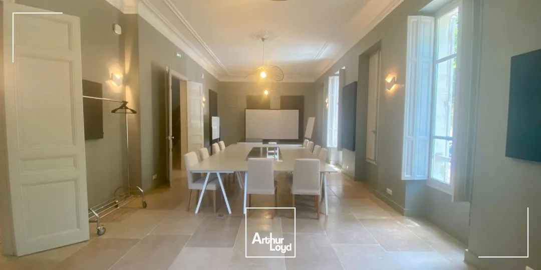Bureaux - Vente - SALON DE PROVENCE - 13300 - 561.78-561.78 - 7910926