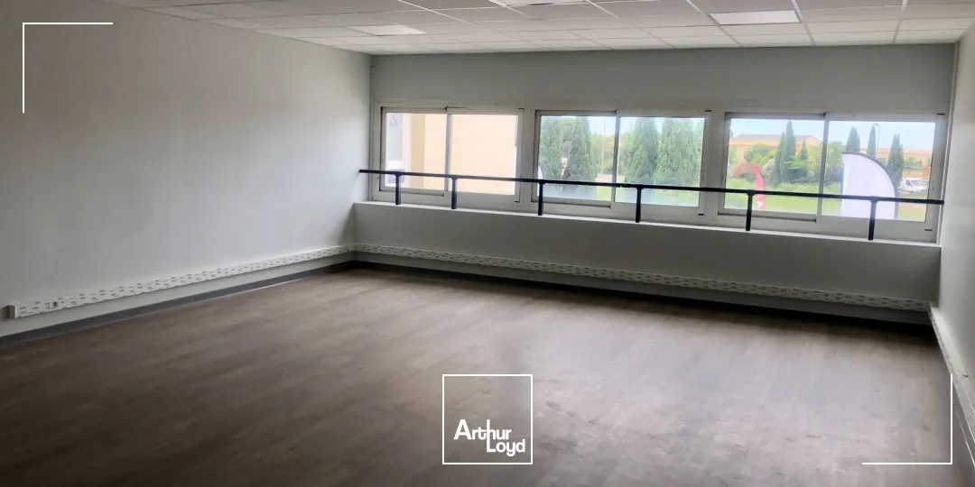 Bureaux - Location - ISTRES - 13800 - 39-134 - 7910941