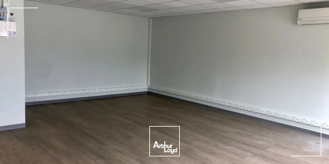 Bureaux - Location - ISTRES - 13800 - 39-134 - 7910943