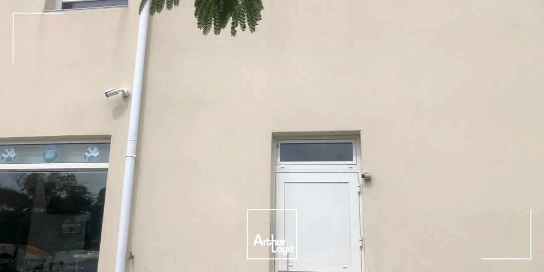 Bureaux - Location - ISTRES - 13800 - 39-134 - 7910940
