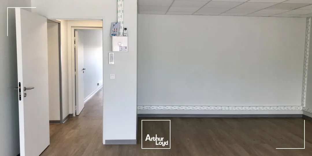 Bureaux - Location - ISTRES - 13800 - 39-134 - 7910946