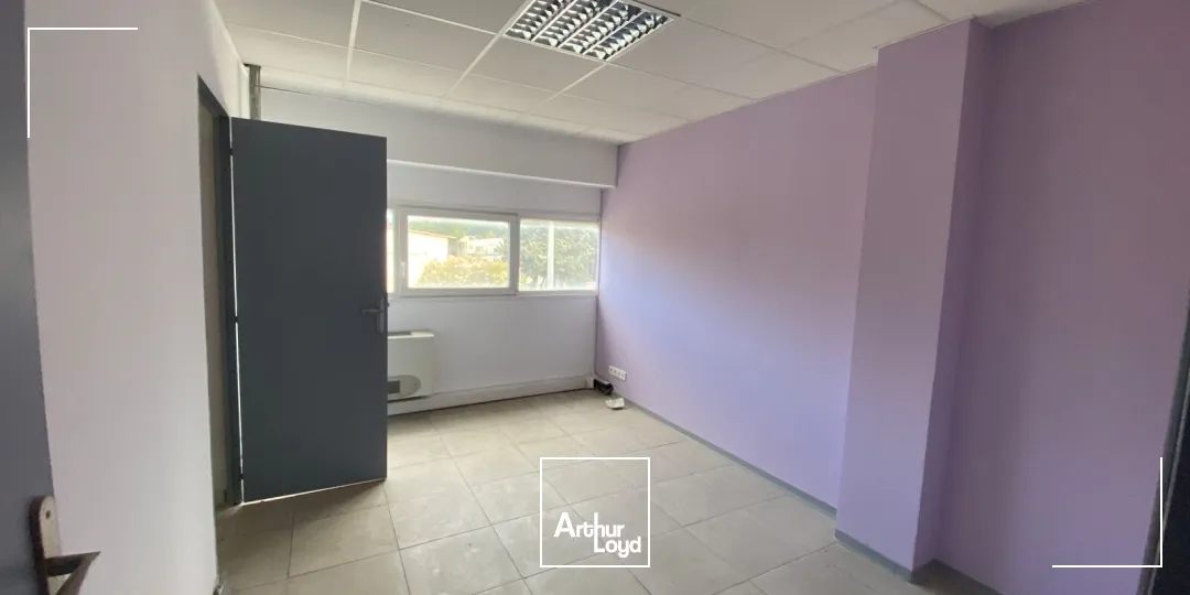 Bureaux - Location - MARTIGUES - 13500 - 72-170 - 7910952