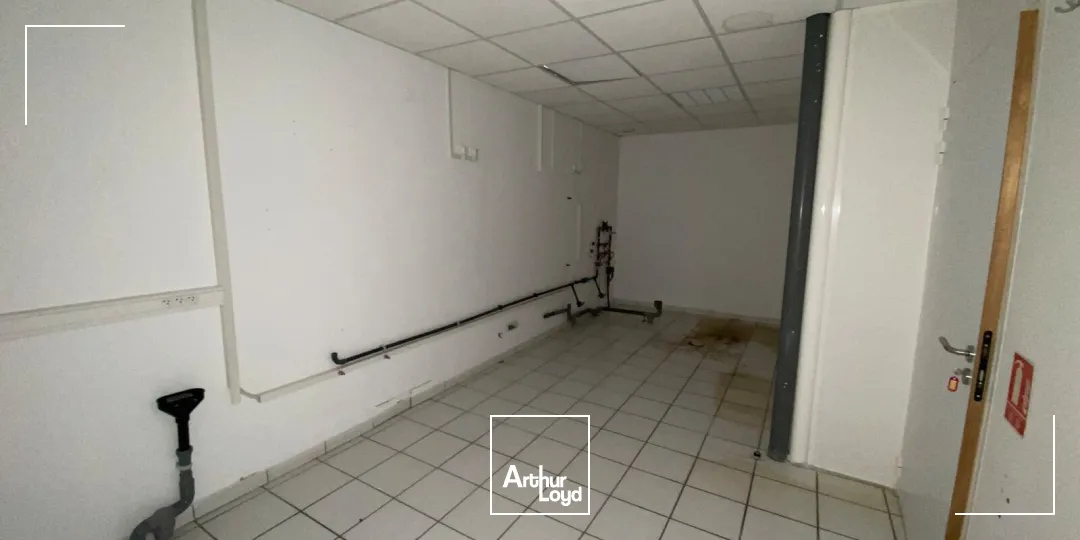 Bureaux - Location - SALON DE PROVENCE - 13300 - 200-200 - 7910964