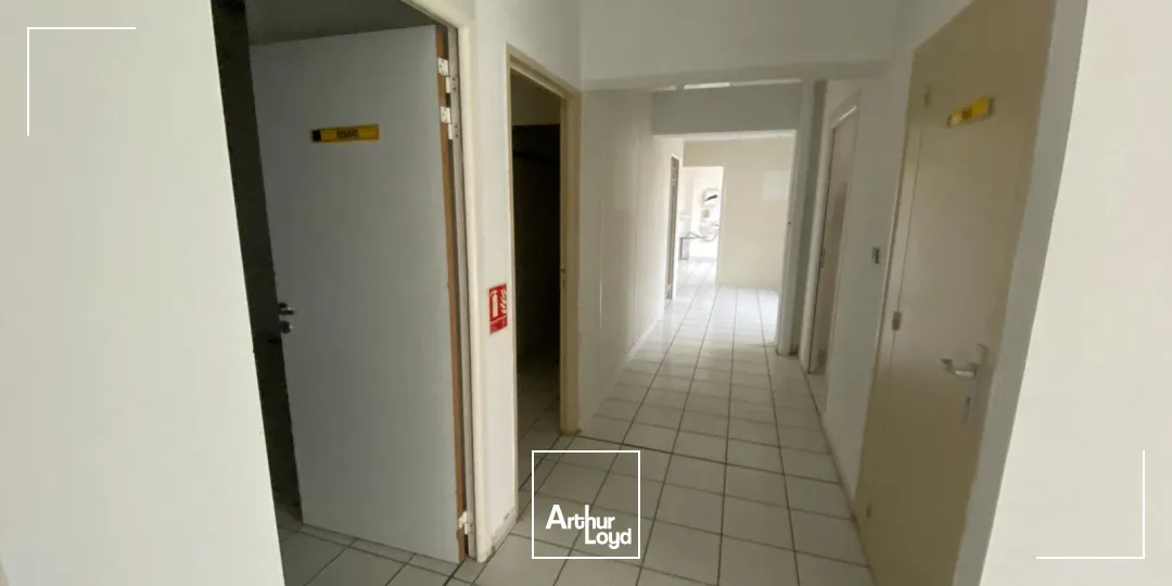 Bureaux - Location - SALON DE PROVENCE - 13300 - 200-200 - 7910963