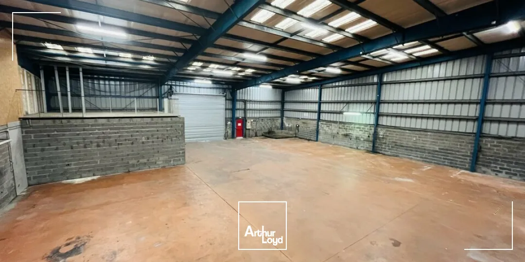 Locaux d'activité & Entrepôts - Location - GONFREVILLE-L'ORCHER - 76700 - 920-920 - 7910991