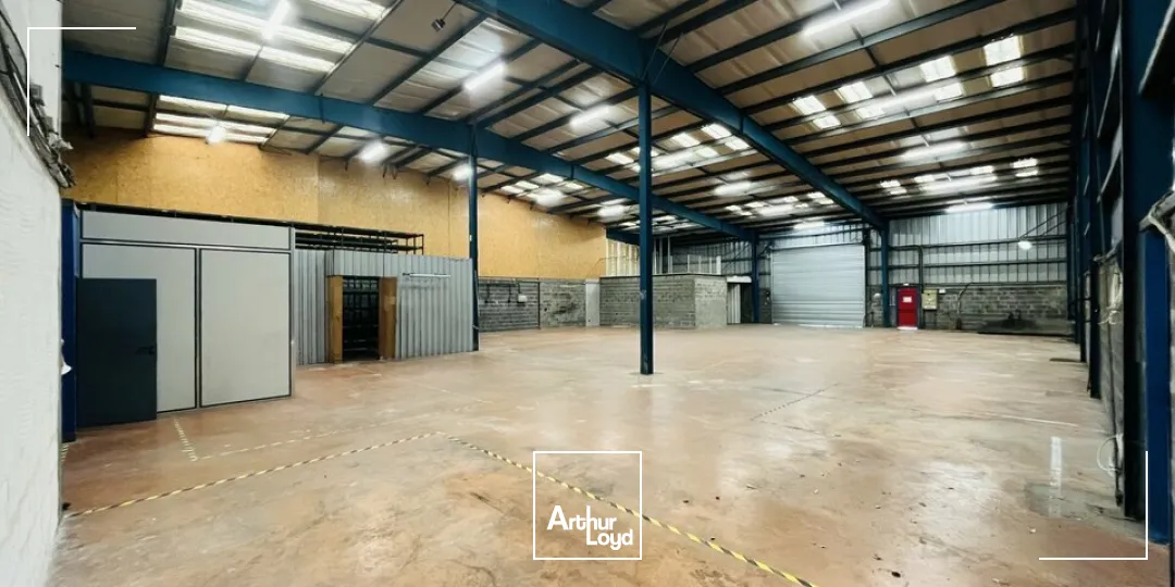 Locaux d'activité & Entrepôts - Location - GONFREVILLE-L'ORCHER - 76700 - 920-920 - 7910986