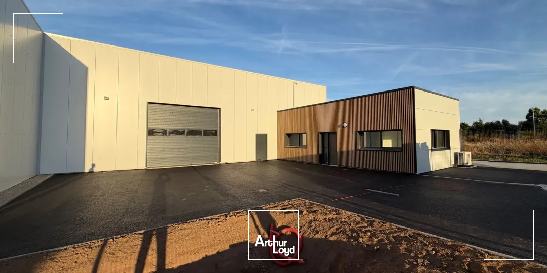 Locaux d'activité & Entrepôts - Location - KERVIGNAC - 56700 - 308-308 - 7911067