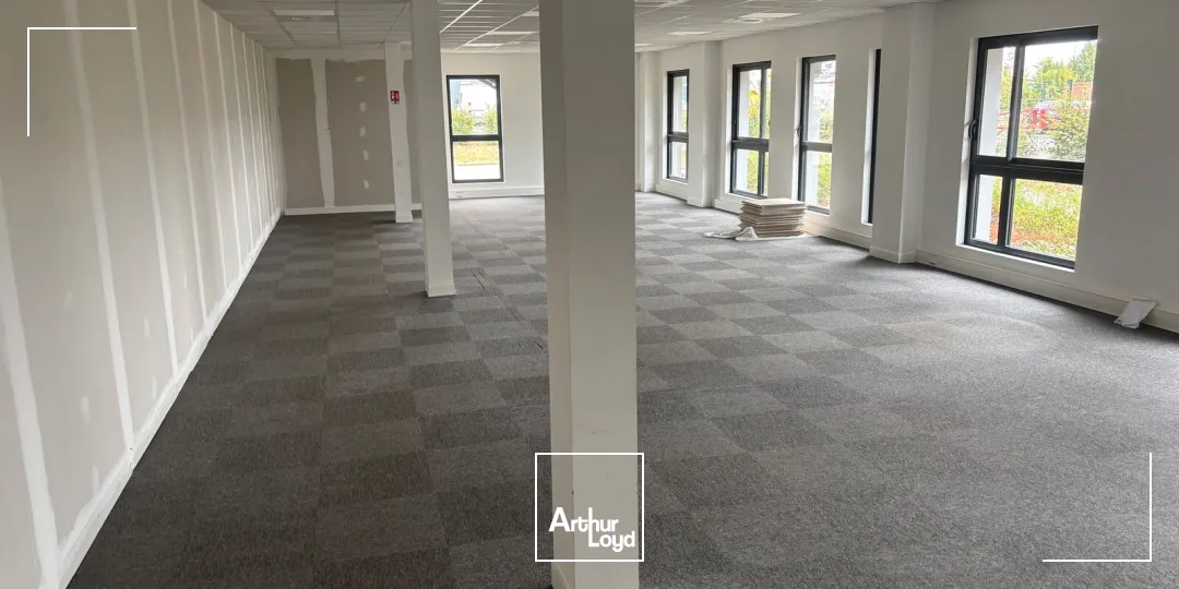Bureaux - Location - BEAUVAIS - 60000 - 121.71-121.71 - 7911115