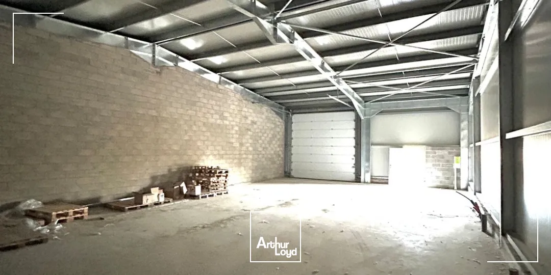 Locaux d'activité & Entrepôts - Location - PERPIGNAN - 66000 - 200-600 - 7911252