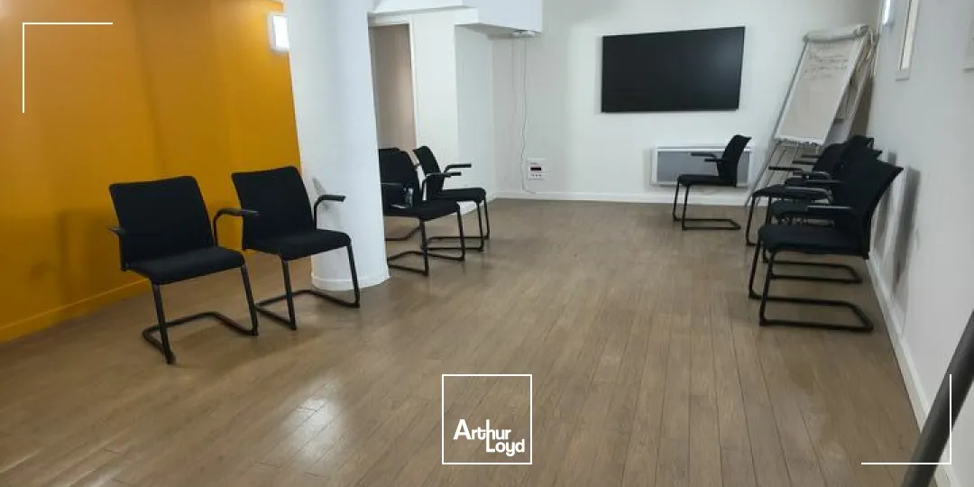 Locaux commerciaux - Location - CHAMBÉRY - 73000 - 159.8-159.8 - 7911327