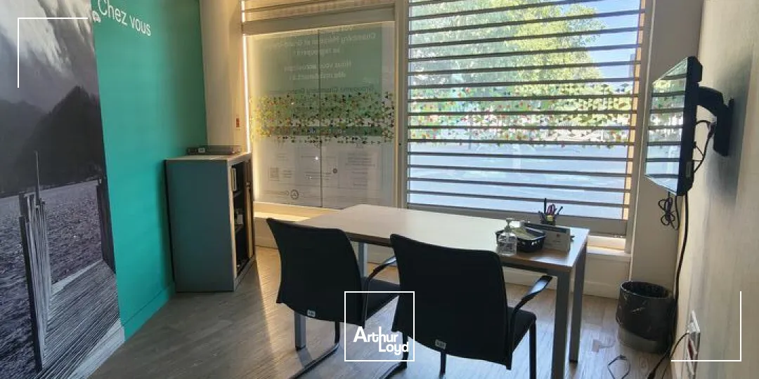 Locaux commerciaux - Location - CHAMBÉRY - 73000 - 159.8-159.8 - 7911325