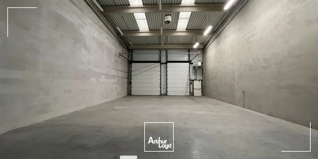 Locaux d'activité & Entrepôts - Location - SAINT QUENTIN FALLAVIER - 38070 - 341-341 - 7911552
