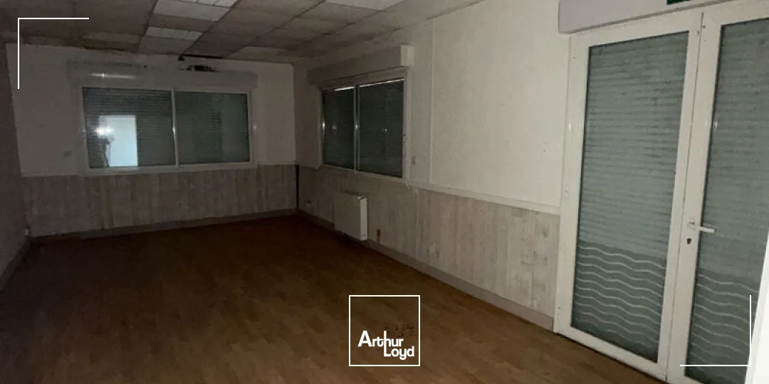 Locaux commerciaux - Location - LIMOGES - 87100 - 120-120 - 7911650