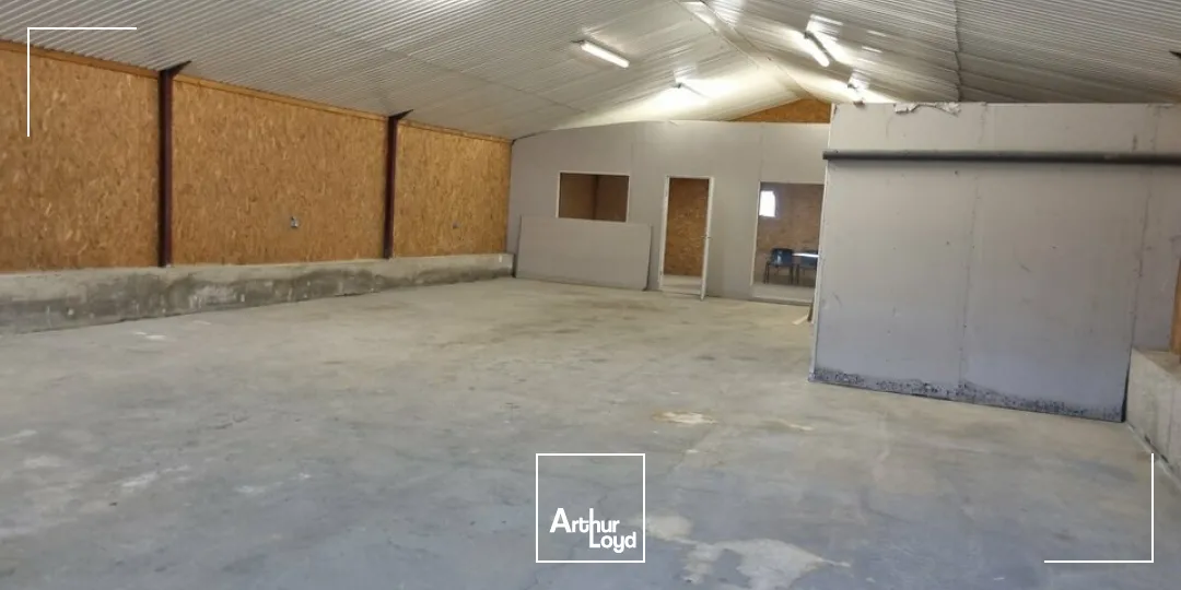 Locaux d'activité & Entrepôts - Vente - SAINT GEORGES LES BAILLARGEAUX - 86130 - 342-342 - 7911757
