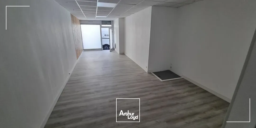 Locaux commerciaux - Location - NIORT - 79000 - 50-50 - 7911761