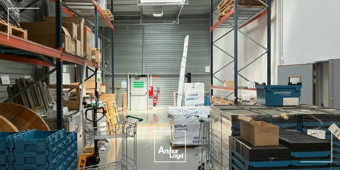 Locaux commerciaux - Location - LES HERBIERS - 85500 - 705-705 - 7911771