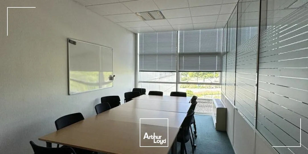 Bureaux - Location - CHAURAY - 79180 - 240-240 - 7911780