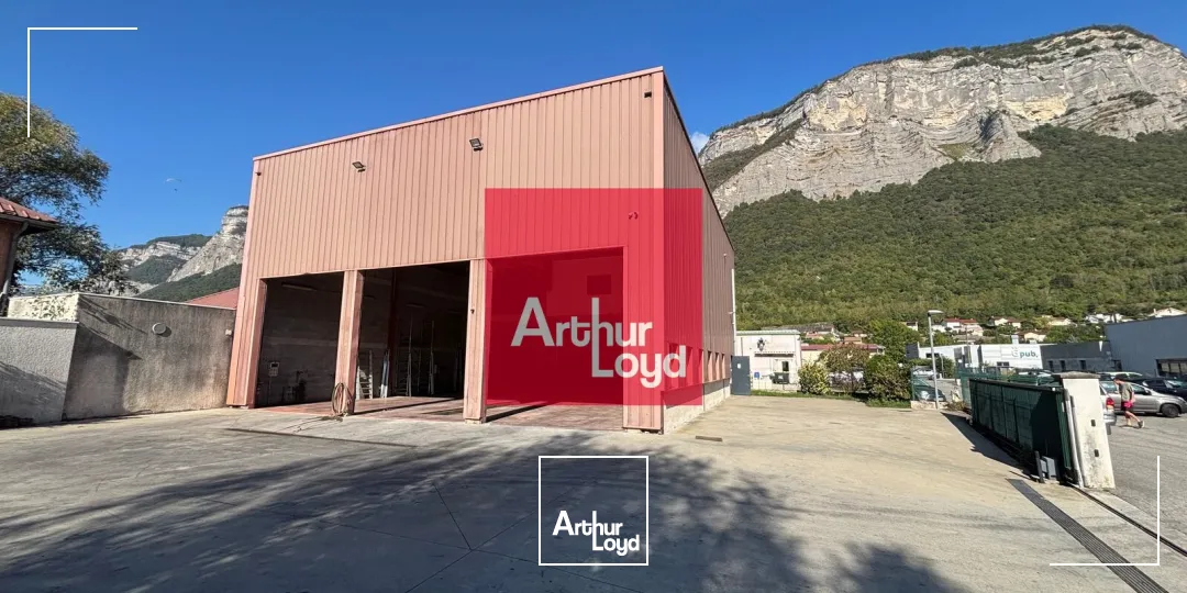 Locaux d'activité & Entrepôts - Location - LUMBIN - 38660 - 400-400 - 7911960
