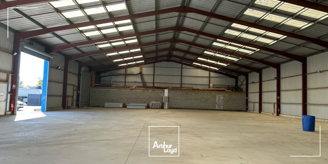 Locaux d'activité & Entrepôts - Location - PRINQUIAU - 44260 - 1125-1125 - 7912105