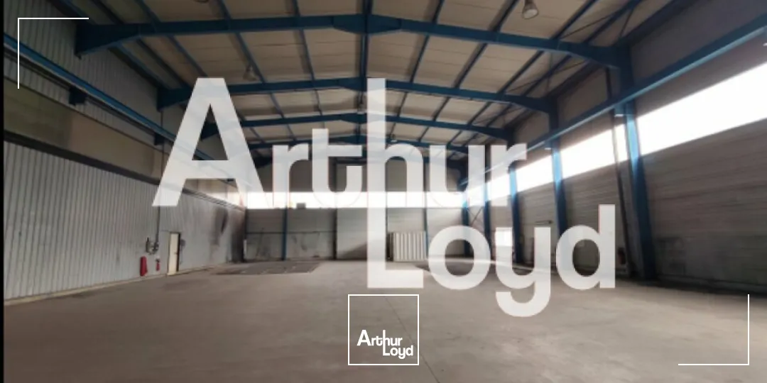 Locaux d'activité & Entrepôts - Location - SAINTE-HÉLÈNE-DU-LAC - 73800 - 1200-3200 - 7912290