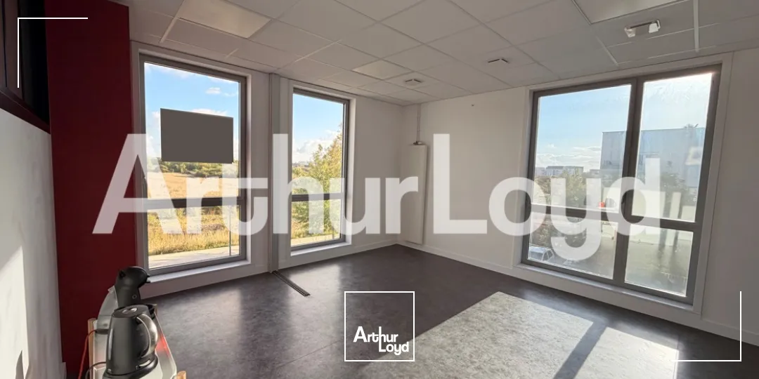 Bureaux - Location - FLEURY SUR ORNE - 14123 - 53-53 - 7912530