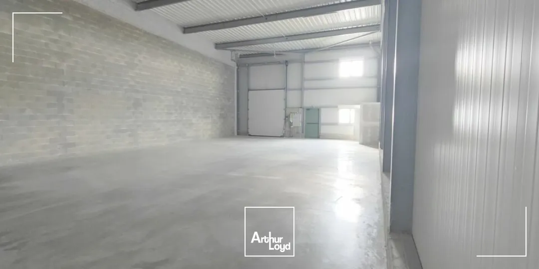 Locaux d'activité & Entrepôts - Location - CERNAY LES REIMS - 51420 - 200-200 - 7912652