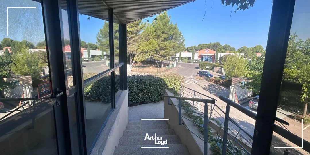 Locaux d'activité & Entrepôts - Location - AIX EN PROVENCE - 13100 - 993.5-993.5 - 7912702